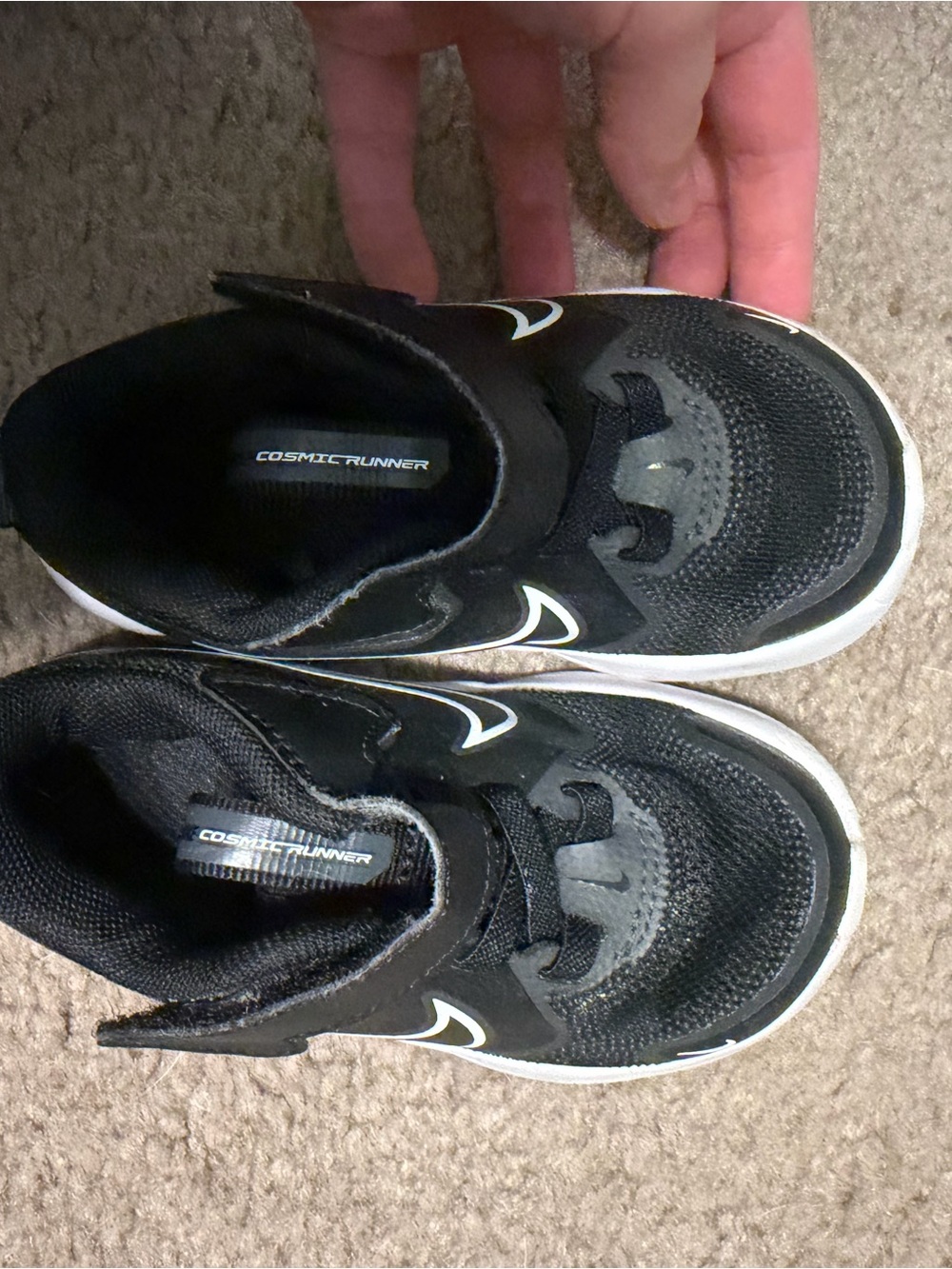 Nike Kids Black and White Cosmic Runner Velcro Sneakers